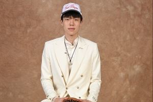 杨瀚森：给大哥们喂好饼 肯定不可能像之前那样慢节奏地去打球